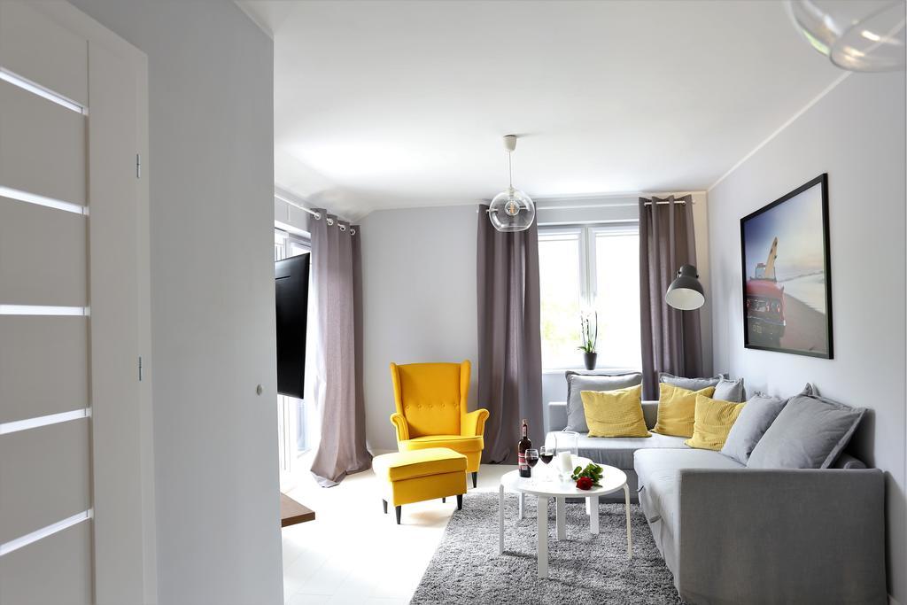 Apartamentowiec Dwie Sosny Apartment *